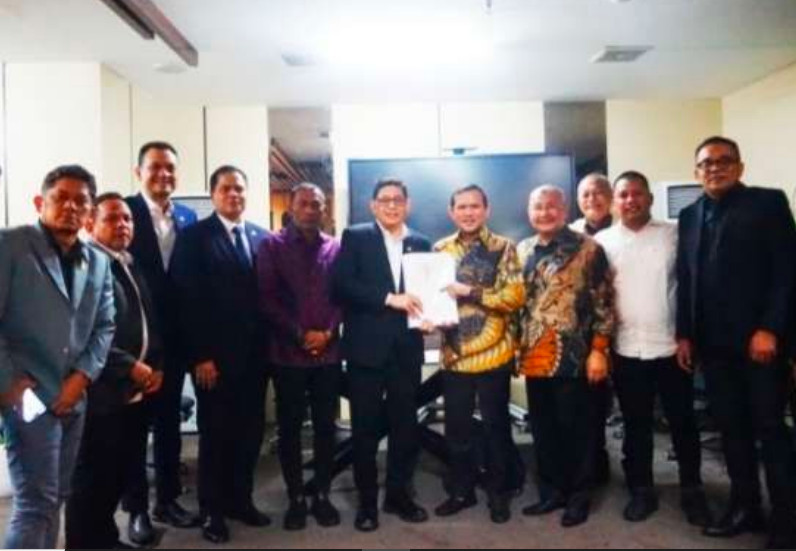 Tim Pemerintah Aceh dan DPRA Sampaikan Usulan Revisi UUPA ke Badan Legislasi DPR RI. (Foto;Dok)