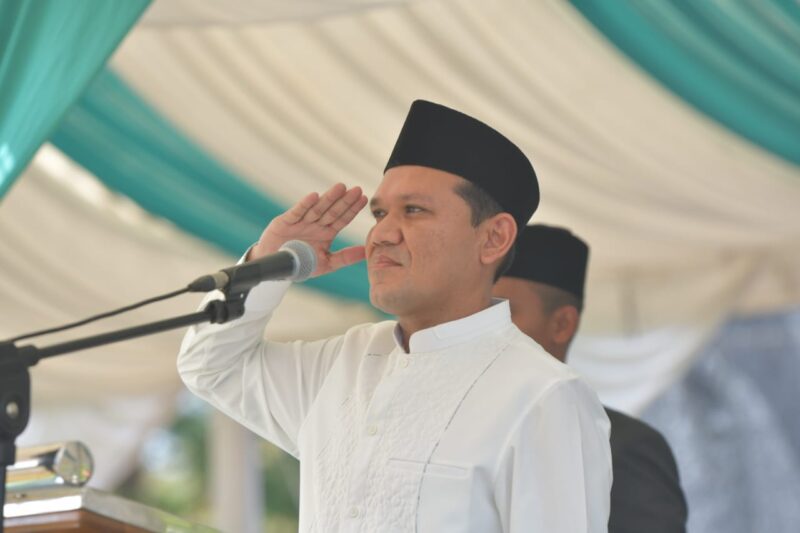 Wagub Aceh Jadi Inspektur Apel Tahunan Pesantren Tgk. Chiek Oemar Diyan. Foto:Dok.